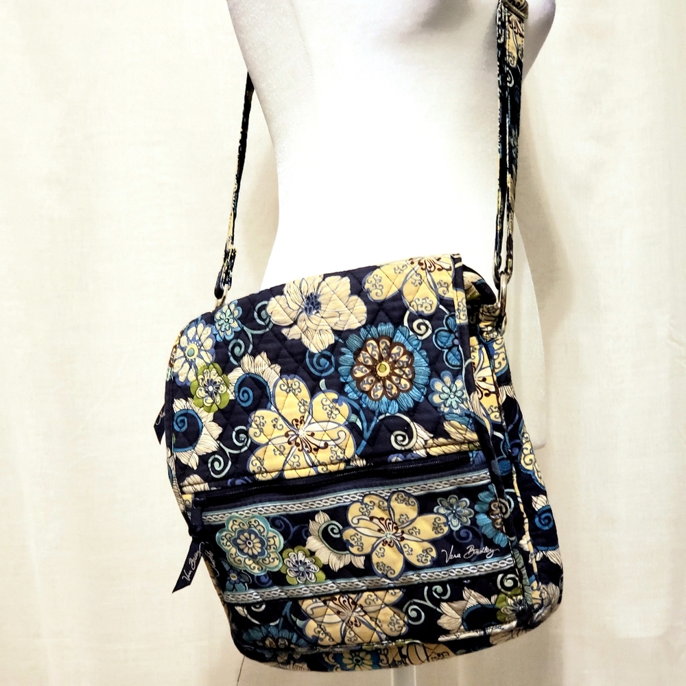 Vera Bradley crossbody mailbag mod floral …